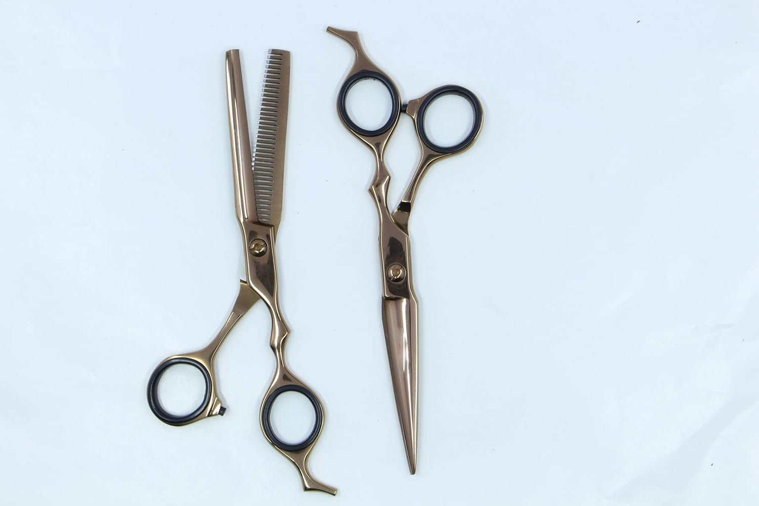 Professional Gold Barber Kit - 5-Piece Hair Cutting Set with Straight Razor, Straight, Curved & Thinning Shears, and Comb with Case - Image 4