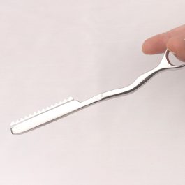 Versatile Silver Styling Razor & Eyebrow Shaver for Textured Hair & Precise Shaping